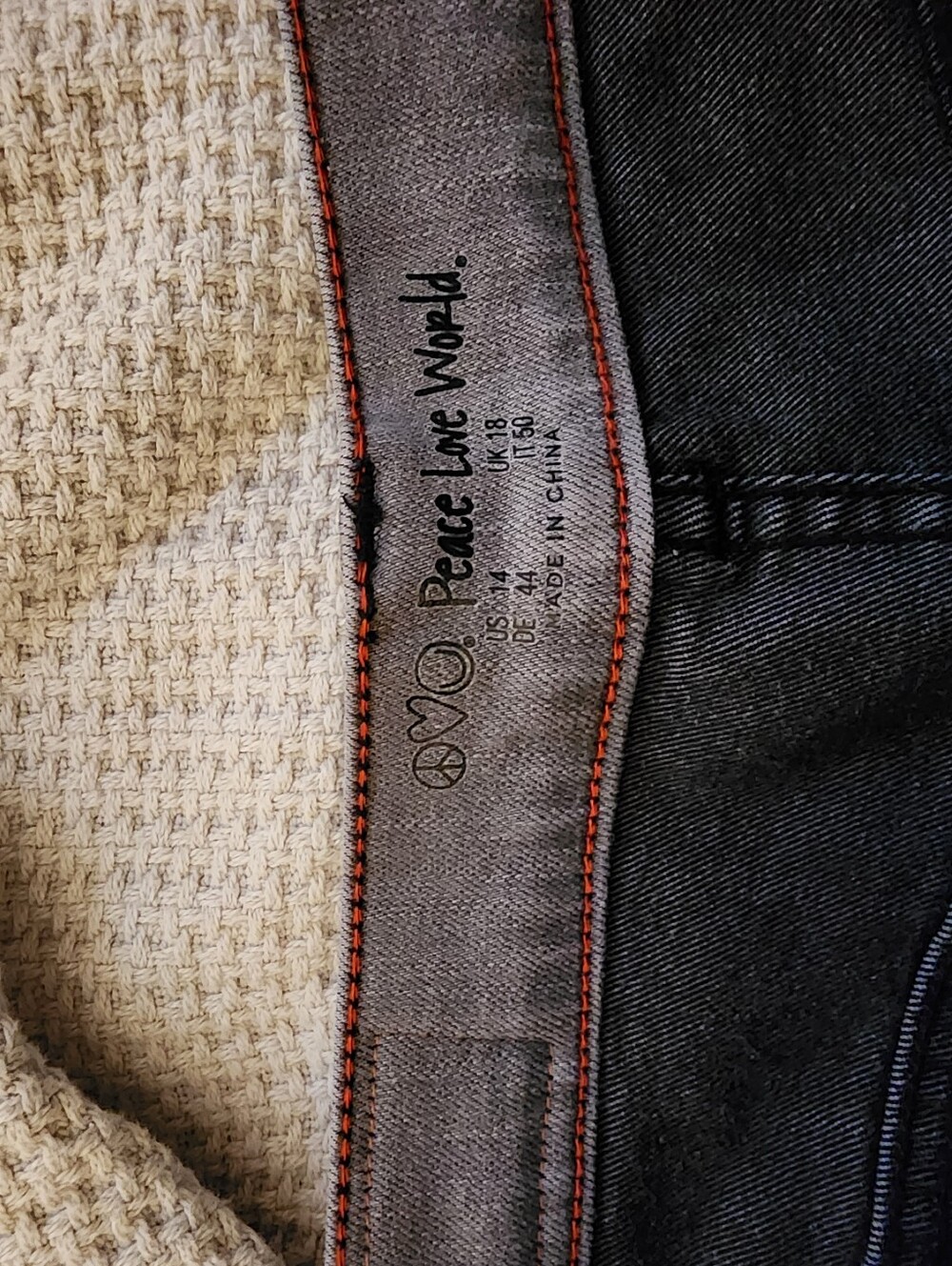 Size 14 Repreve Grey Jeans - Picture 6 of 15